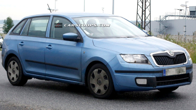 тестовый прототип Skoda Rapid SpaceBack тестовый прототип Skoda Rapid SpaceBack