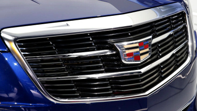 новая эмблема Cadillac на купе ATS новая эмблема Cadillac на купе ATS