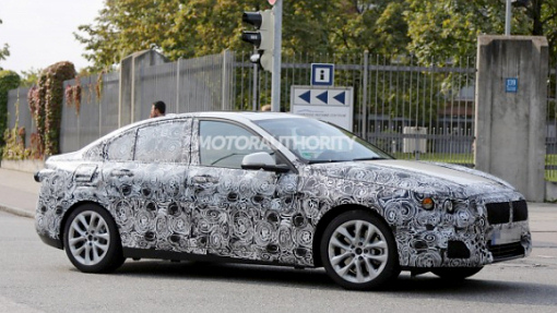 Шпионская фотография тестового прототипа BMW 1-Series Шпионская фотография тестового прототипа BMW 1-Series