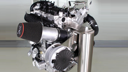 Концептуальный двигатель Drive-E с двумя турбинами и электрическим турбокомпрессором