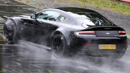 Тестовый прототип Aston Martin Vantage GT3