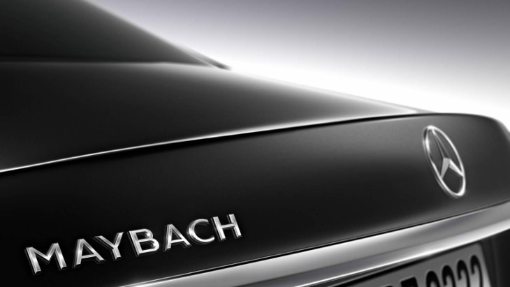 Тизер Mercedes-Maybach S600