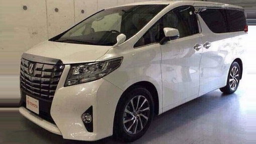 Шпионская фотография нового Toyota Alphard