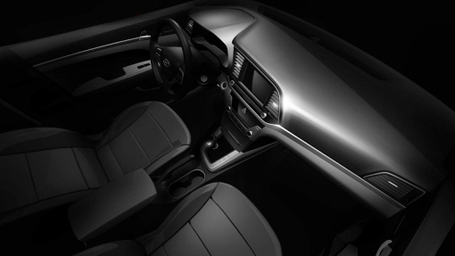 Hyundai показала интерьер новой Elantra