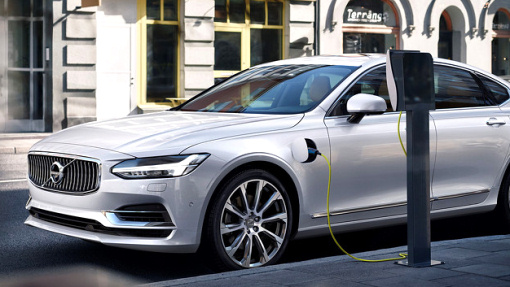 Подключаемый гибрид Volvo S90 Подключаемый гибрид Volvo S90
