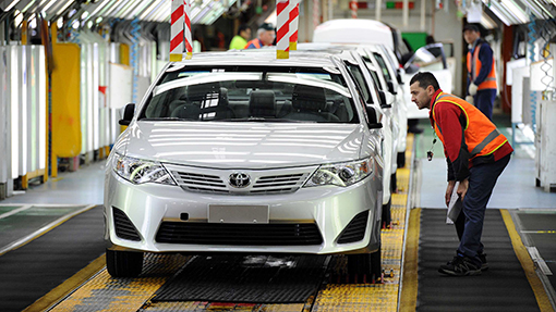 Toyota приостановила работу трех заводов Toyota приостановила работу трех заводов