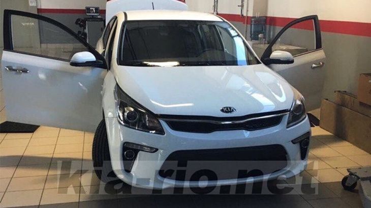 KIA Rio KIA Rio