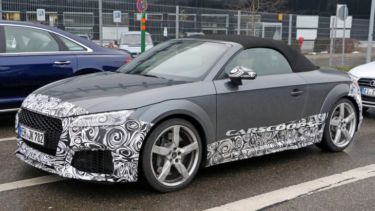 Обновлённый Audi TT RS Roadster Обновлённый Audi TT RS Roadster