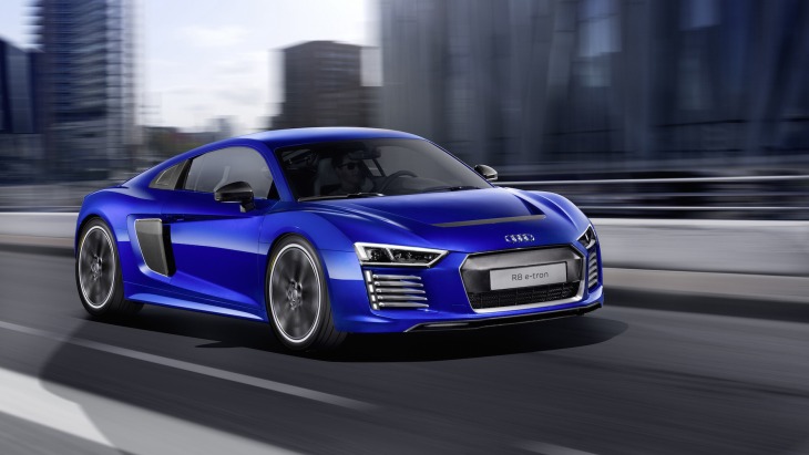 Купе Audi R8 e-tron