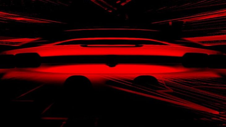 Ferrari показала первый тизер гибридного суперкара