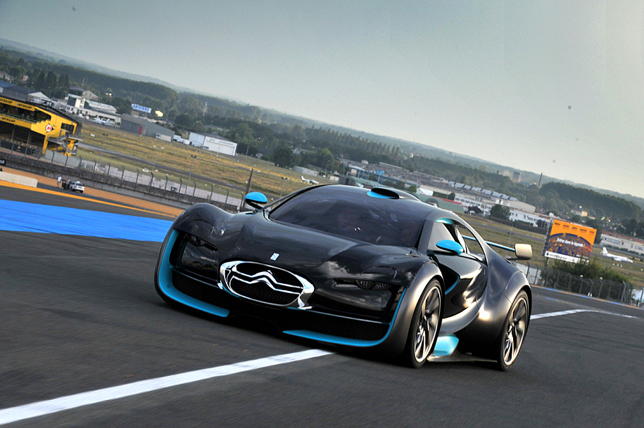 ������� Citroen Survolt �� Le Mans Classic 