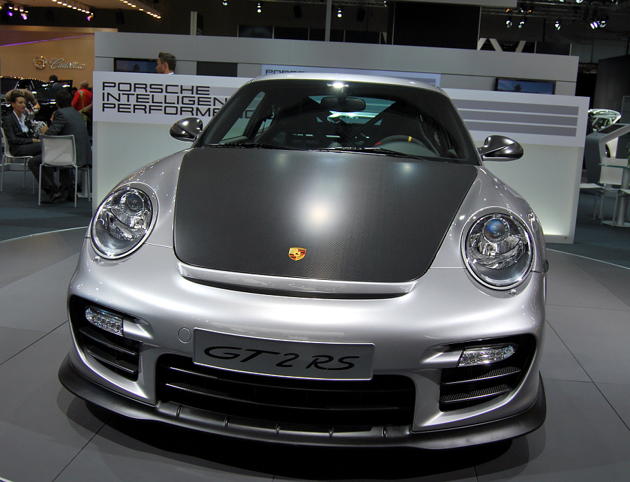 Porsche 911 GT2 RS � ������