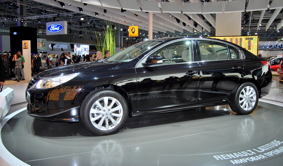������� �������� Renault Latitude