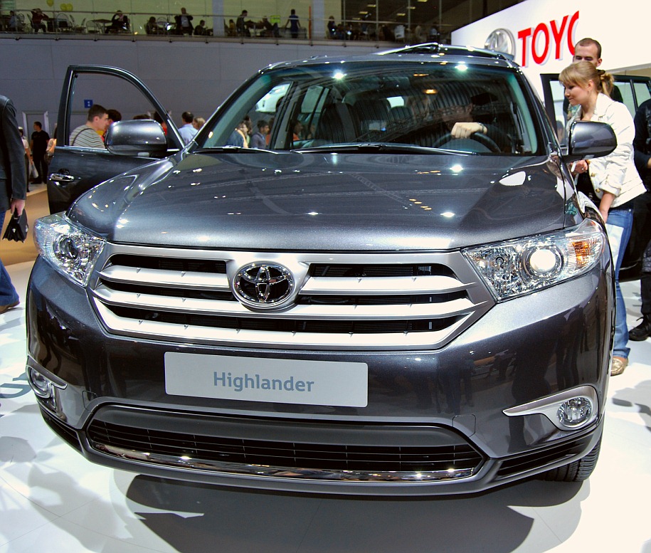 Toyota Highlander �� ���������� ����������