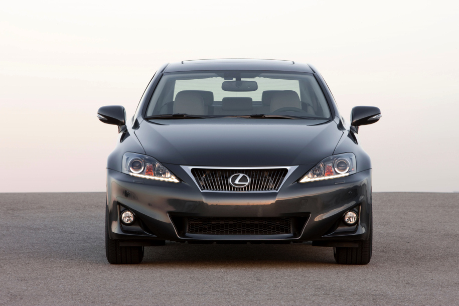 Lexus IS 2011