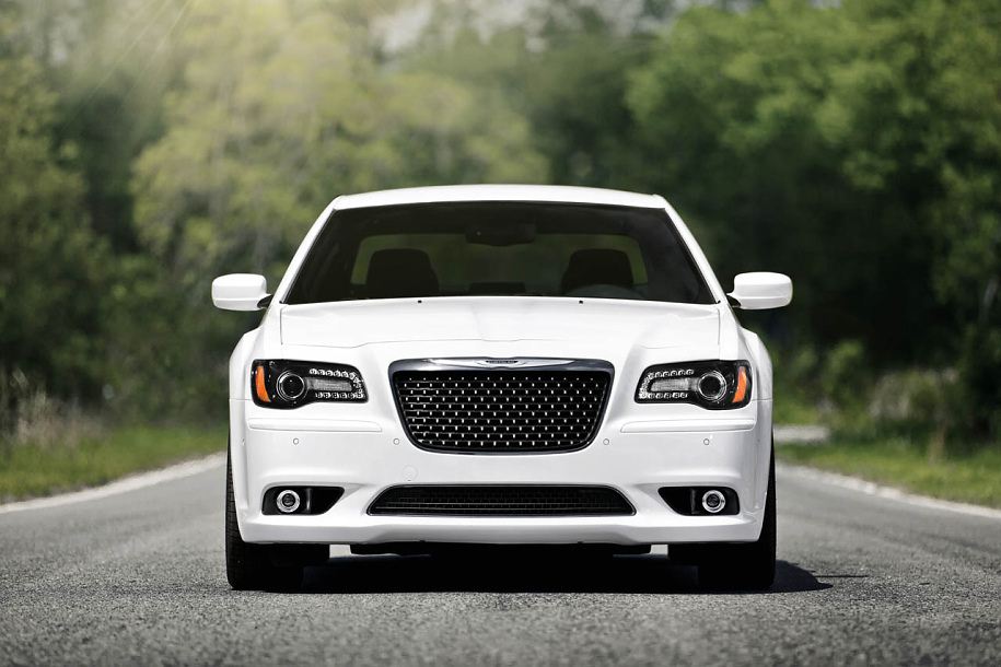 ����������� Chrysler 300 SRT8
