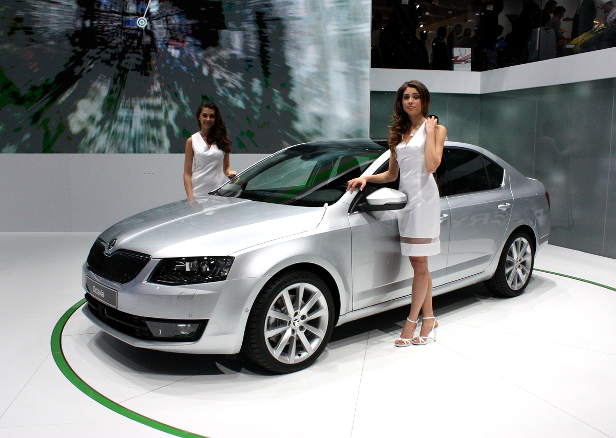 новая skoda octavia 
