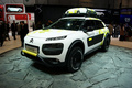 Citroen C4 Cactus и прототип C4 Cactus Aventure