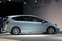 Компактвэн Toyota Prius V