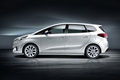 Компактвэн Kia Carens