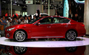 Длиннобазный седан Infiniti Q50L. Модель, предназначенная исключительно для китайского рынка, получила удлиненную на 48 миллиметров колесную базу (до 2898 миллиметров), в результате чего общая длина «четырехдверки» достигла 4852 миллиметра.