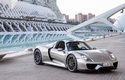 Porsche 918 Spyder (2013) <p> Немецкий гибридный гиперкар оснащен 4,6-литровым бензиновым двигателем V8, парой электромоторов и семиступенчатым «роботом» PDK. Суммарно силовая установка модели развивает 887 лошадиных сил