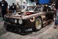 Возрожденный из пепла BMW E28 по прозвищу «Rusty Slammington». <p>Автомобиль действительно побывал в огне, но после этого он был полностью обновлен (включая кузовные панели и шасси)… и искусственно состарен заново. Под капотом модели красуется рядный шестицилиндровый дизель от E34 BMW M5, форсированный до 500 лошадиных сил