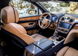 Кроме того, 608-сильный Bentley претендует на звание «самого мощного, быстрого и роскошного в мире кроссовера», а инженеры марки действительно постарались сделать этот тронный зал на колесах еще и вседорожным, под завязку начинив его всевозможной электроникой.