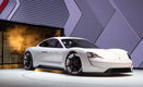 <strong>2 место</strong> — <A href='http://www.livecars.ru/photo/2015/10/01/porsche_mission_e_concept/' class=link target='_blank'>Porsche Mission E</A> <p>Концептуальный электроседан Porsche Mission E, в серии способный составить конкуренцию Tesla Model S, был рассекречен на автосалоне во Франкфурте.