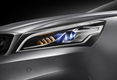 Компактный кроссовер Geely S1