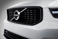 Новый серийный кроссовер Volvo XC40