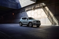 Новый серийный кроссовер Volvo XC40