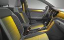 Компактный кроссовер Volkswagen T-Rocstar Concept