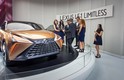 Лучшие девушки автосалона в Детройте-2018