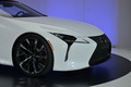 Концепт Lexus LC Convertible на автосалоне в Детройте
