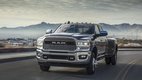 По информации RAM — пикапы серии Heavy Duty являются самыми мощными в сегменте — они способны буксировать вес до 14,3 тонн, а также обладают полезной нагрузкой в 3483 килограммов