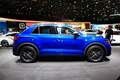 Заряженный VW T-Roc R на автосалоне в Женеве