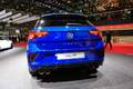 Заряженный VW T-Roc R на автосалоне в Женеве