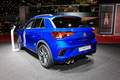 Заряженный VW T-Roc R на автосалоне в Женеве