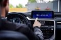 Обновленный внедорожник Lexus RX 2020 модельного года