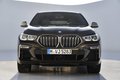 Новое поколение BMW X6 в подробной фотогалерее