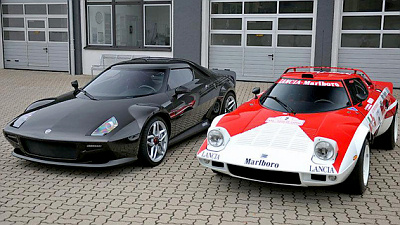 Lancia Stratos работы Pininfarina рядом с оригиналом Lancia Stratos работы Pininfarina рядом с оригиналом