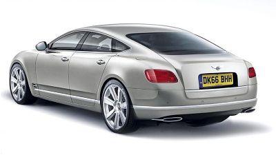 возможный внешний вид четырехдверного купе Bentley