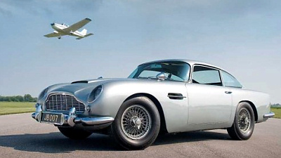 Aston Martin DB5 Джеймса Бонда