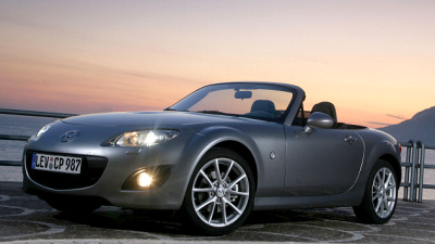 родстер Mazda MX-5