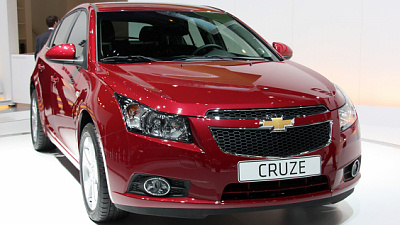 серийный хэтчбек Chevrolet Cruze