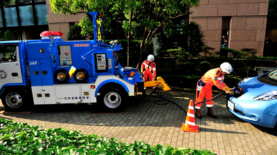 экстренная зарядка Nissan Leaf