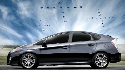 Toyota Prius с пакетом Plus Toyota Prius с пакетом Plus