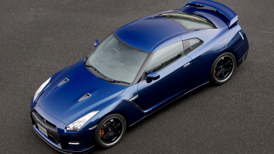 Nissan GT-R со спорт-пакетом Track Pack Nissan GT-R со спорт-пакетом Track Pack