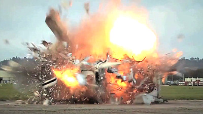В Top Gear взорвали дом на колесах в честь  10-миллионного подписчика